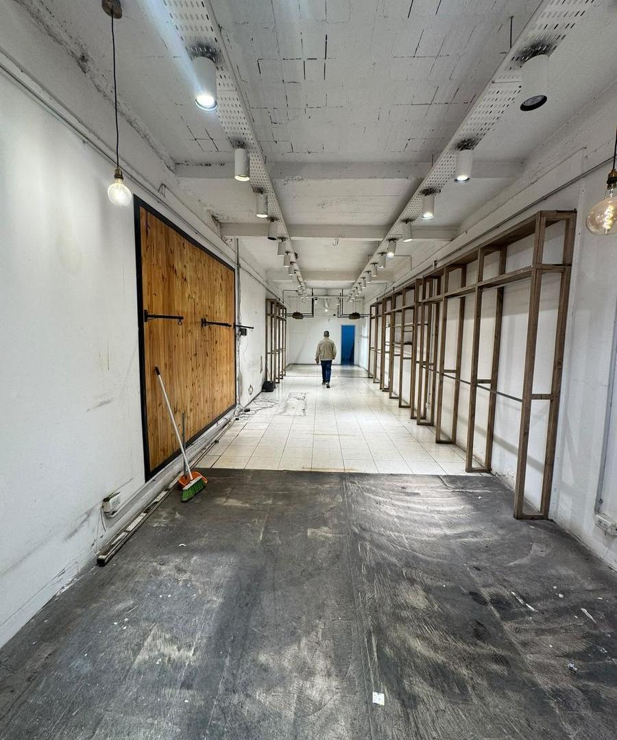 Foto de Local Comercial en Alquiler en Moron Centro, imagen 2