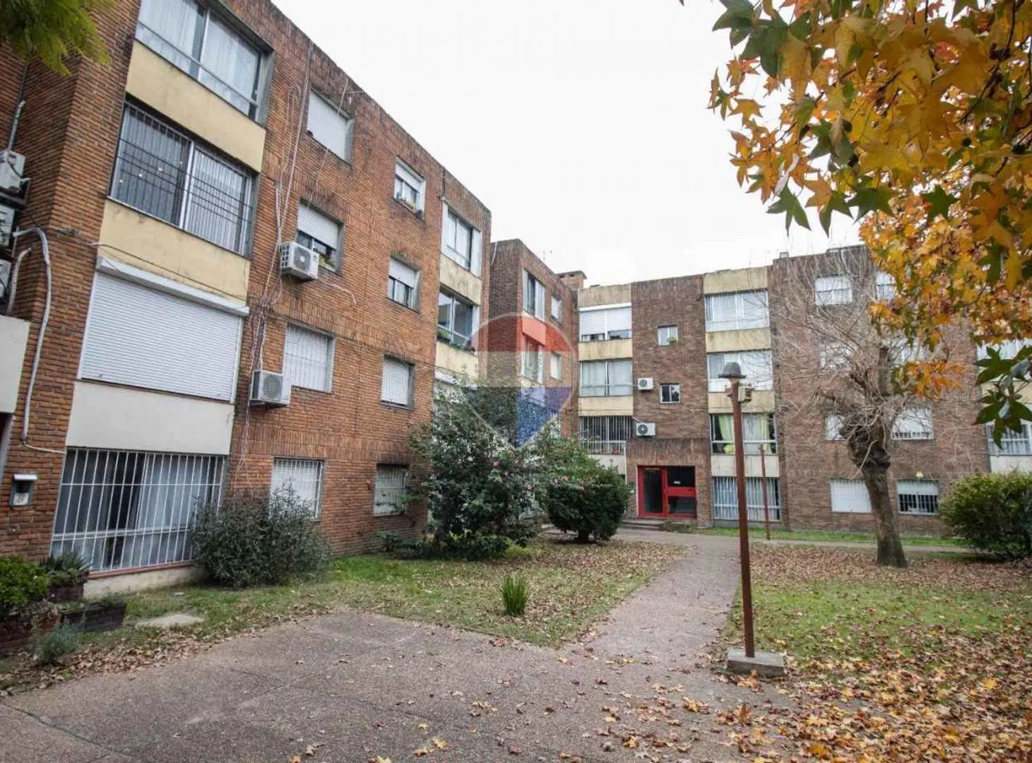 Alquiler apartamento en Pando / 4 Dormitorios 4