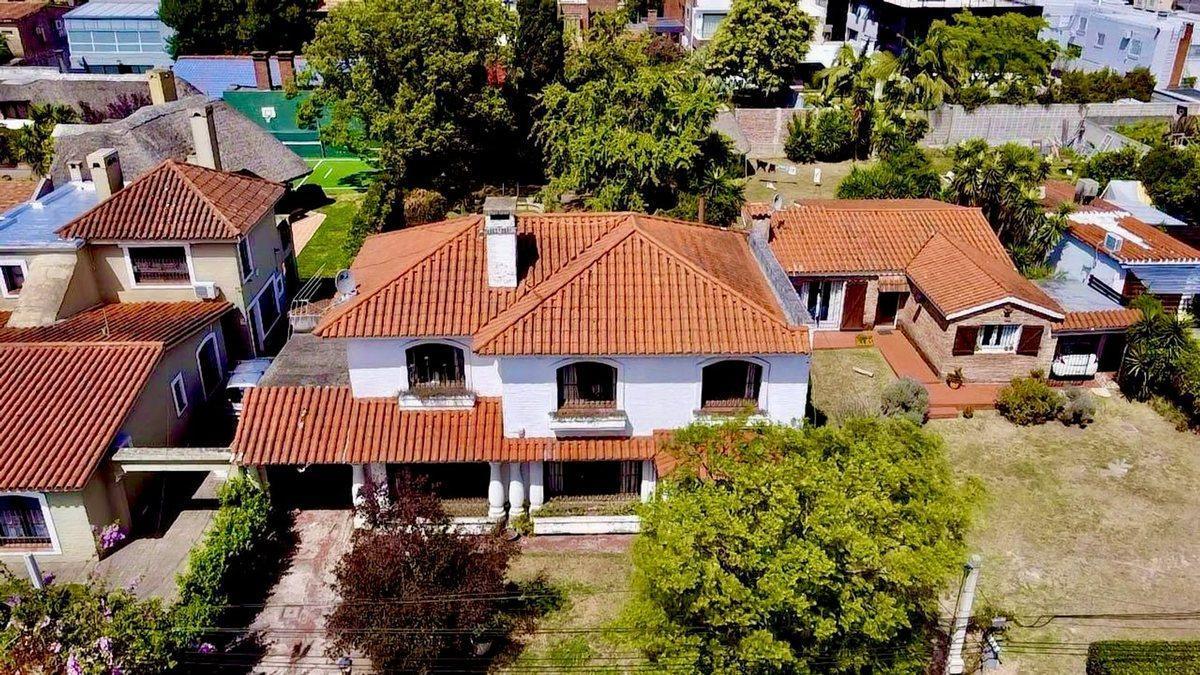 Casa Carrasco Norte 4 dormitorios y gran potencial