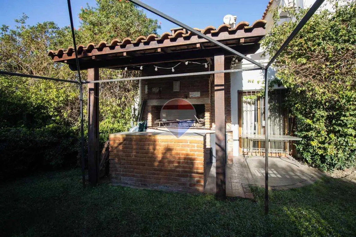 Venta Hermosa Casa 3 Dorm Parque Miramar 2
