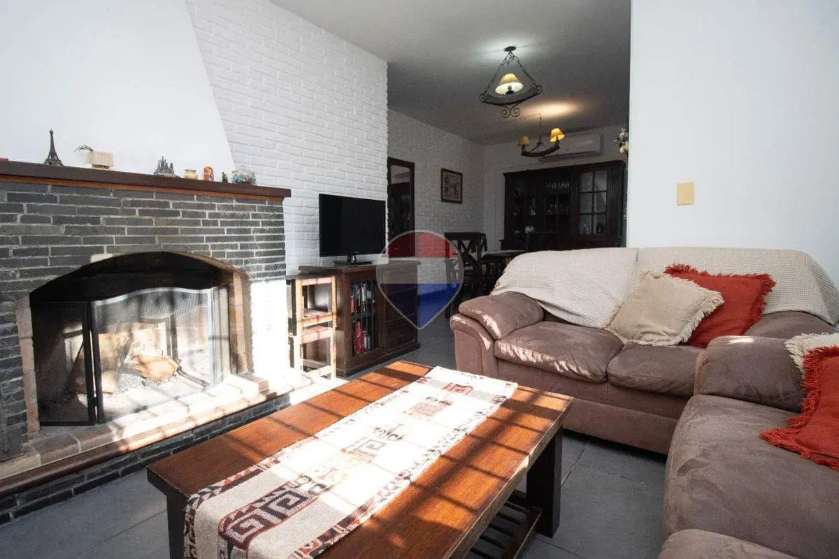 Alquiler Hermosa Casa Parque Miramar 3D 8