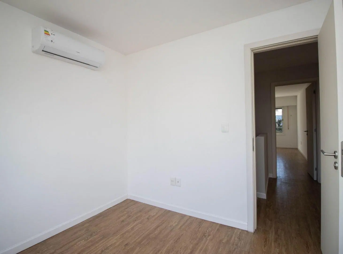 Alquiler Casa Carrasco Sur con seguridad y piscina 4