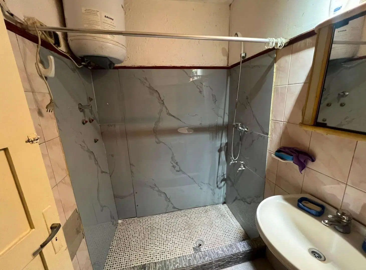 Casa 3 dormitorios 2 baños y parrilero en Aguada 5