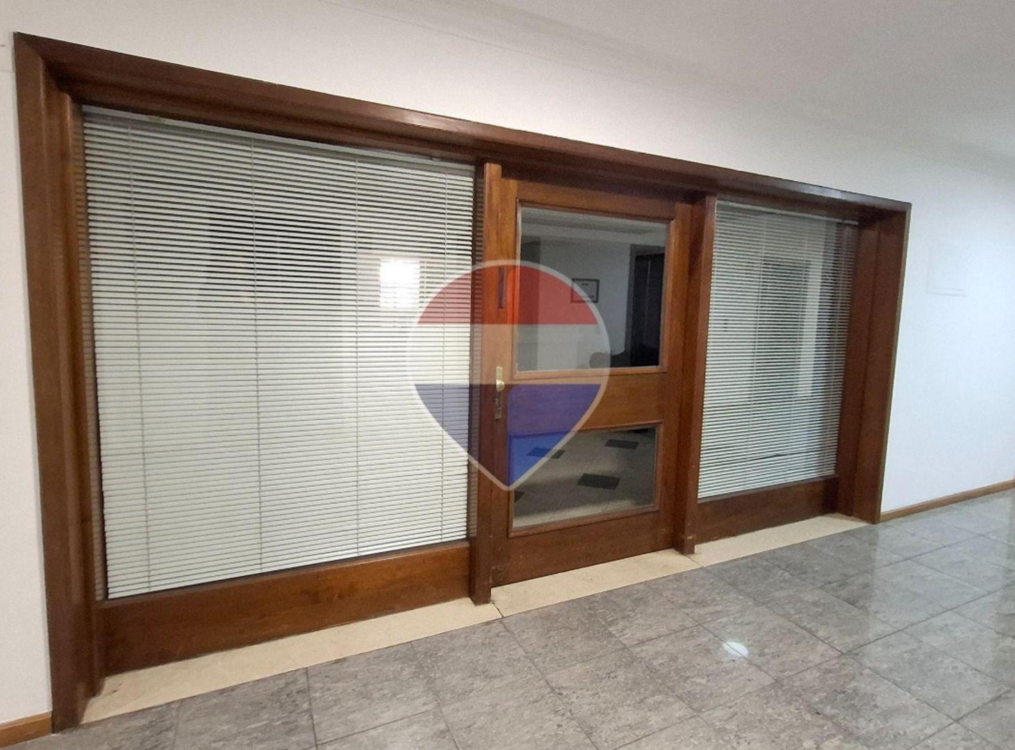 Foto de Alquiler Oficina 573 m² | Plaza Independencia, imagen 1