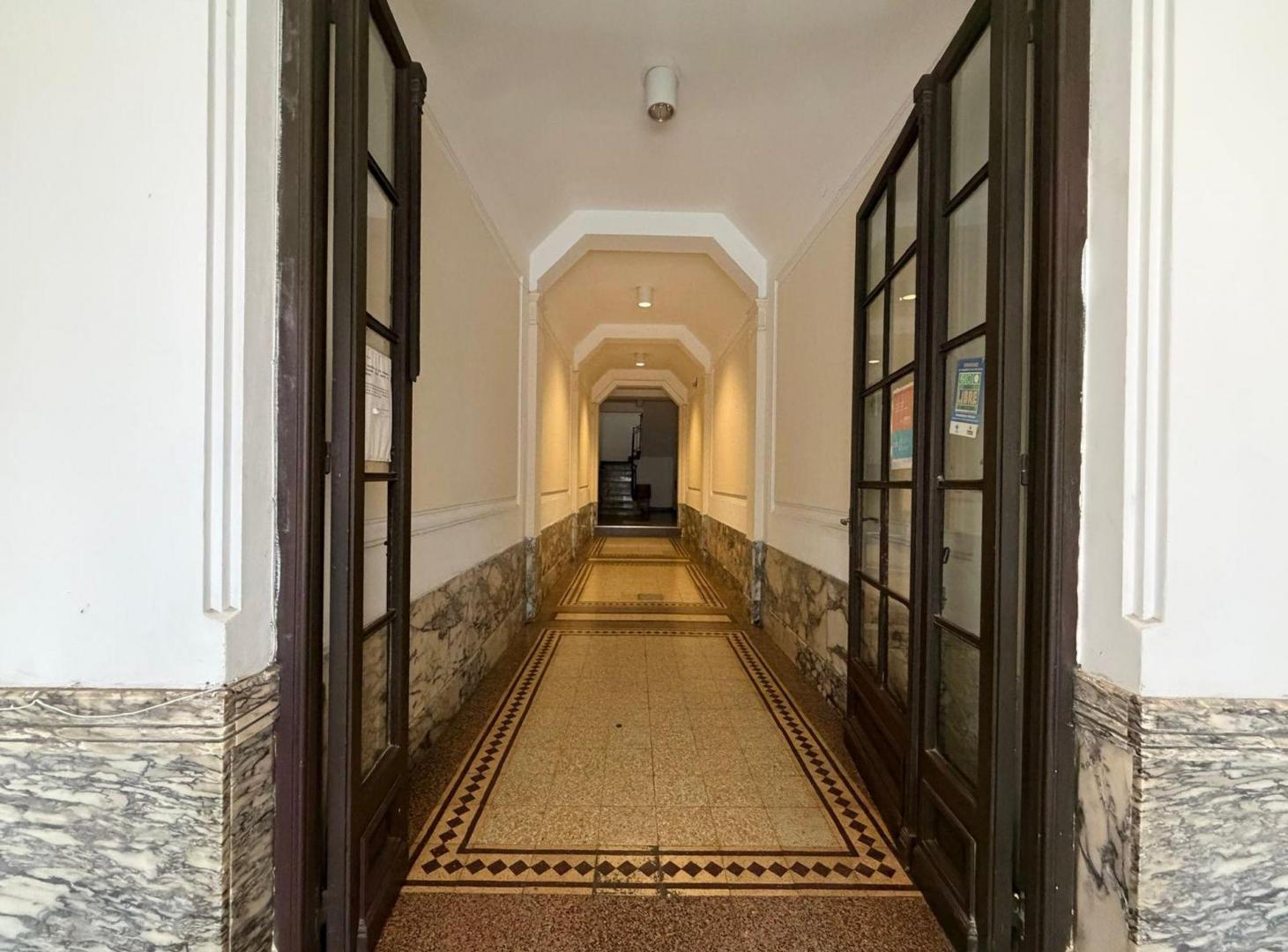 Foto de ALQUILER CENTRO 2 DORMITORIOS CON PATIO, imagen 1