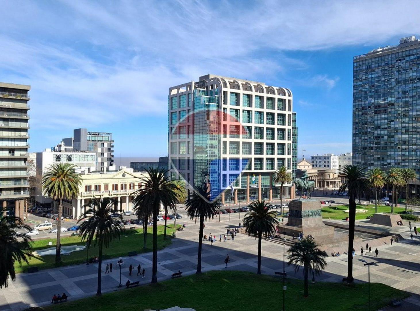 Foto de Alquiler | Oficina de 550 m² | Plaza Independencia, imagen 2