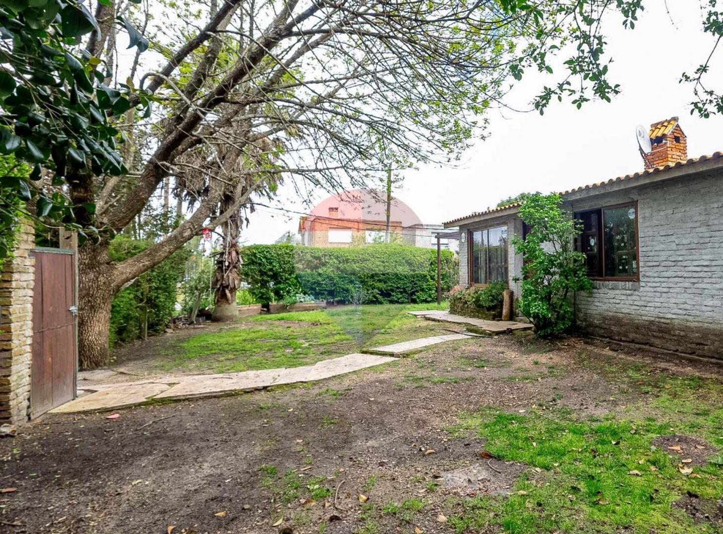Foto de Casa en esquina, padrón único, 3 dorm, Lagomar Sur, imagen 1