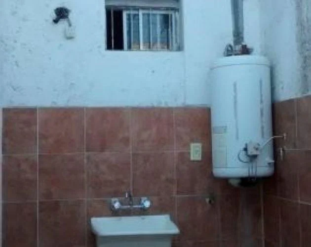 $270000. Dueño. Alquiler. Monoambiente. España y Roca, Las Heras. 2