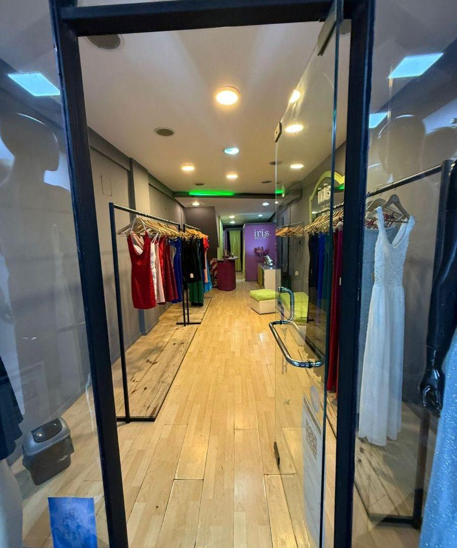 Foto de Local Comercial sobre la Peatonal de Rivadavia, imagen 3