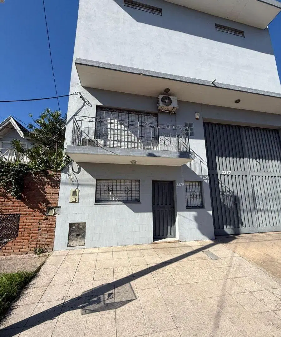 Departamento de 3 ambientes en Quilmes oeste en tres plantas 4