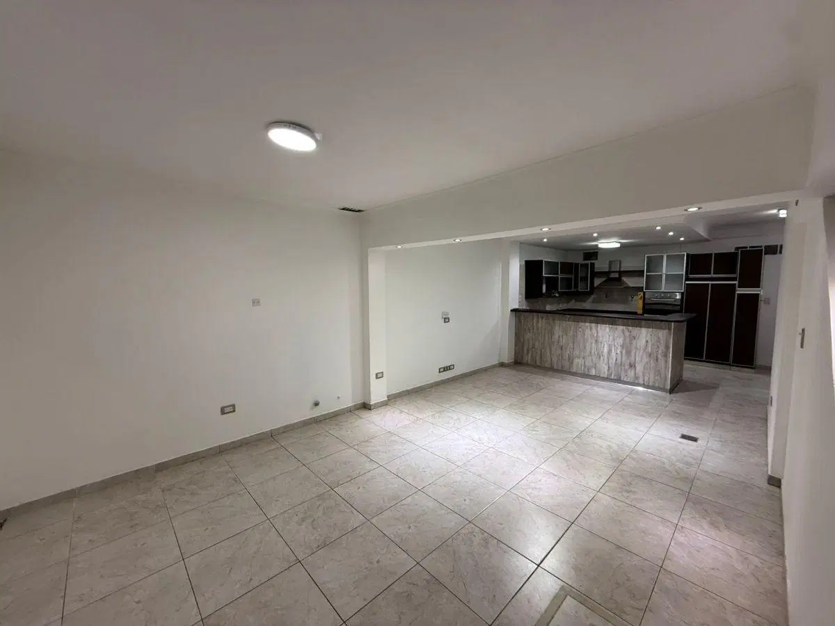 Departamento de 3 ambientes en Quilmes oeste en tres plantas 2