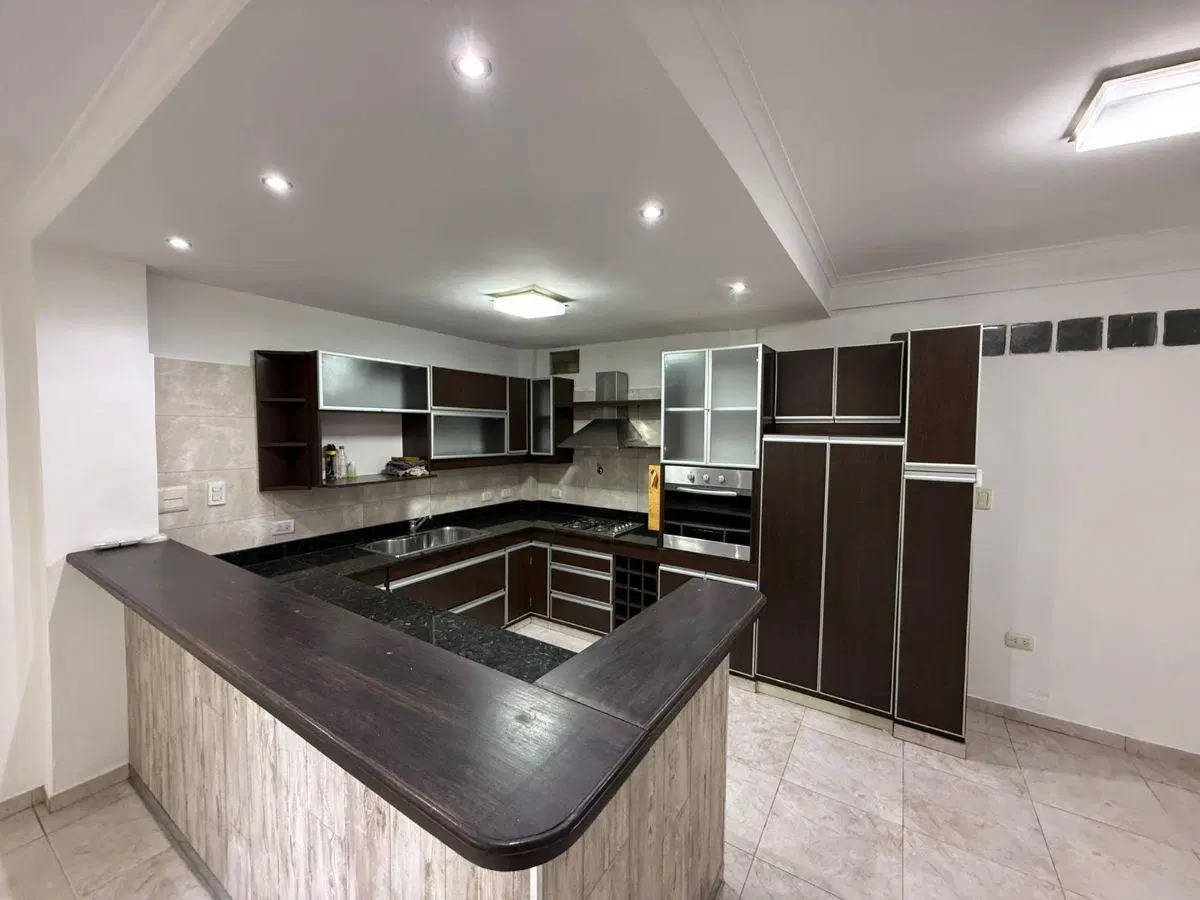 Departamento de 3 ambientes en Quilmes oeste en tres plantas 1