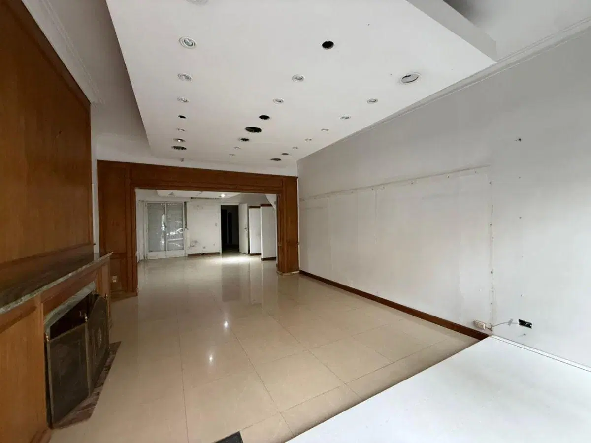 Local comercial en Quilmes centro en Alquiler 4