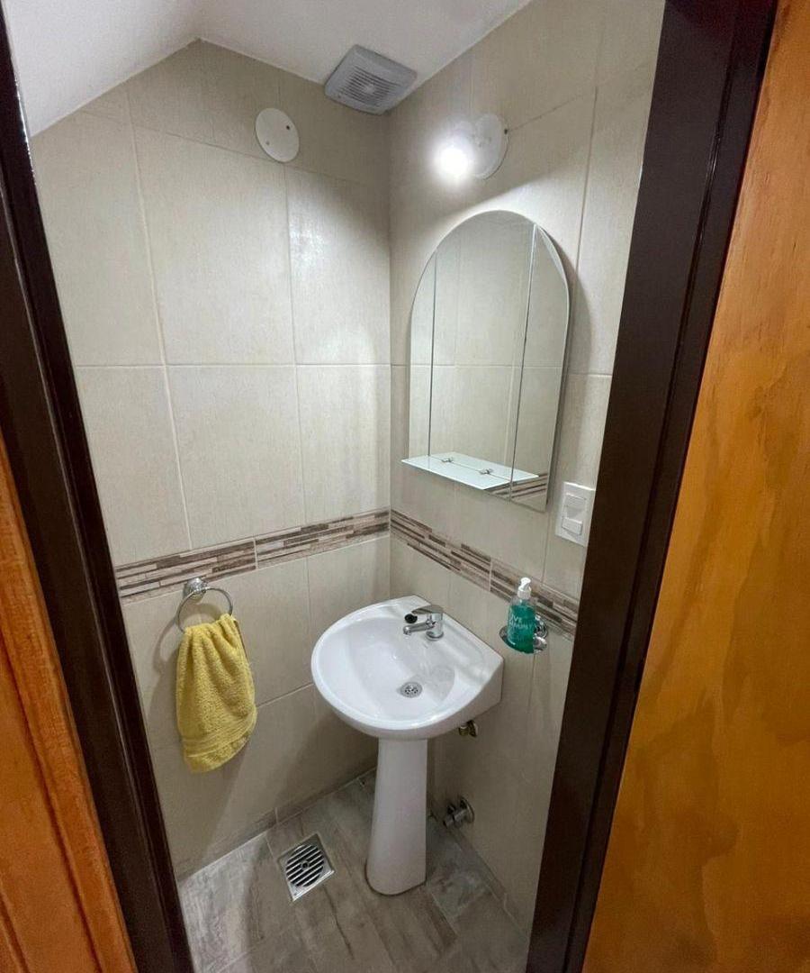 Foto de Departamento de 3 ambientes con cochera en Ezpeleta, imagen 5