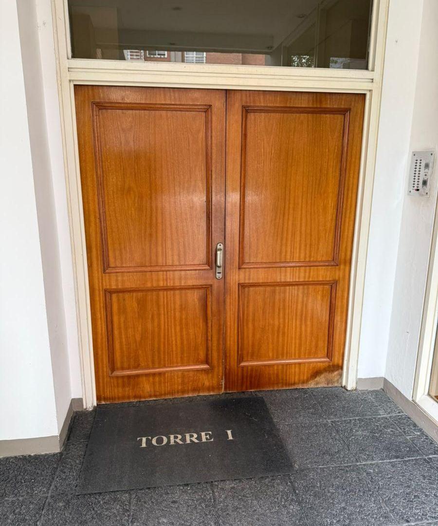 Foto de Departamento de 3 ambientes con cochera en las Torres de Brown, imagen 4