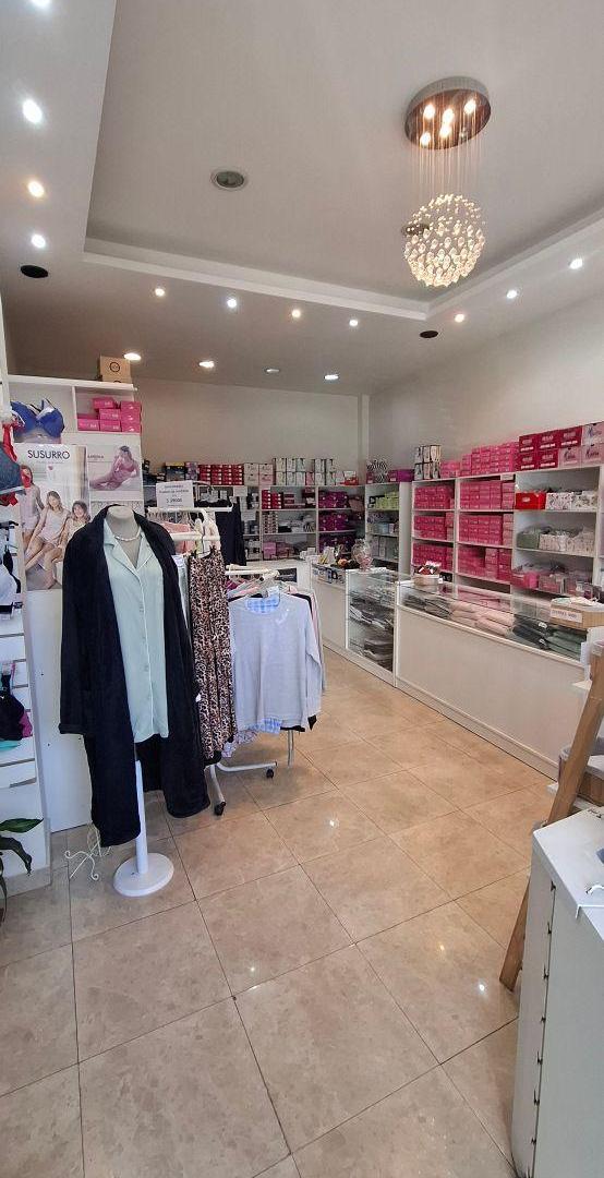 Foto de Local de 38 m² en alquiler en Victoria, imagen 3
