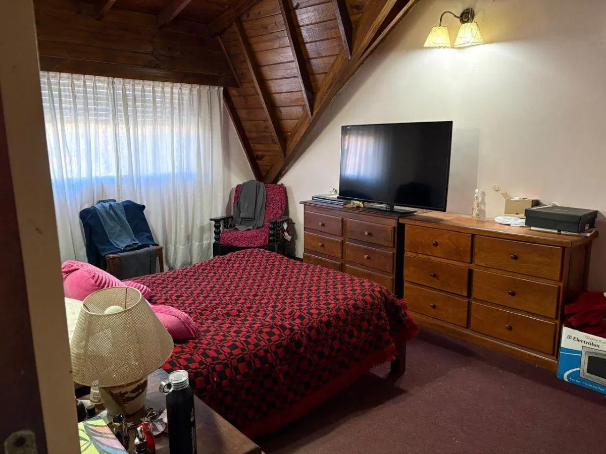 Casa de 160 m² con 3 dormitorios en venta en Victoria 1