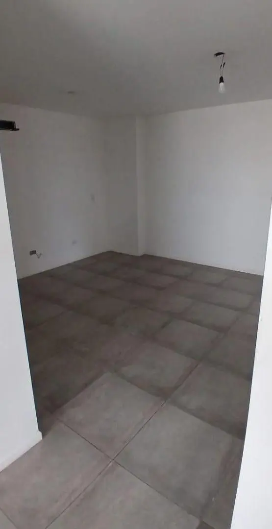 Excelente Oficina comercial de 60 m² en alquiler, Centro 4