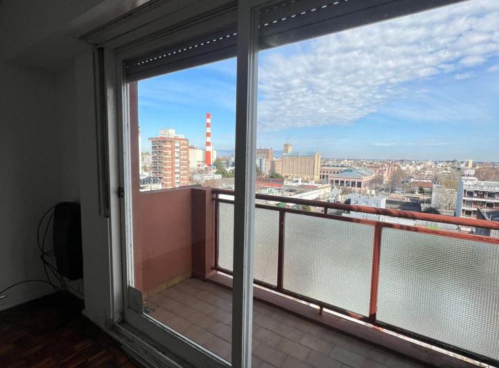 Oportunidad En Quilmes Centro -departamento 2 Ambientes 5