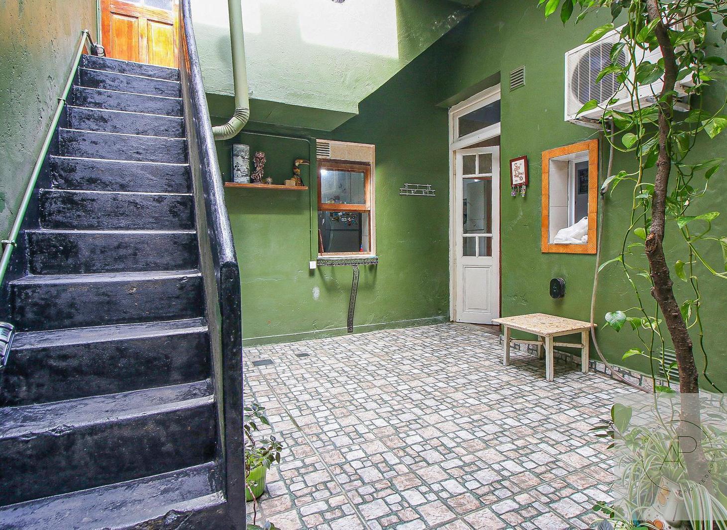 Foto de PH EN VENTA EN ALMAGRO CON TERRAZA PROPIA, imagen 4