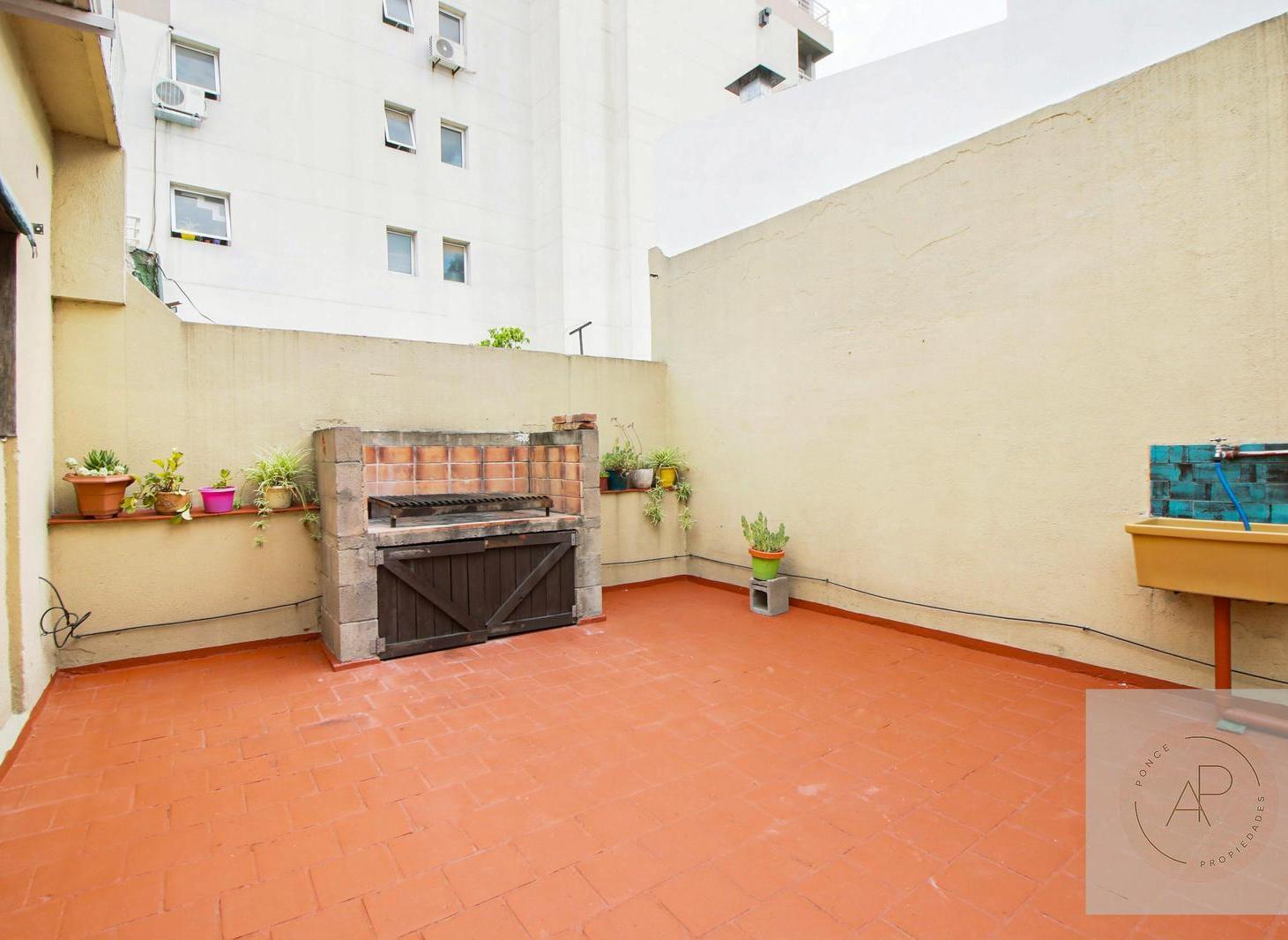 Foto de PH EN VENTA EN ALMAGRO CON TERRAZA PROPIA, imagen 2