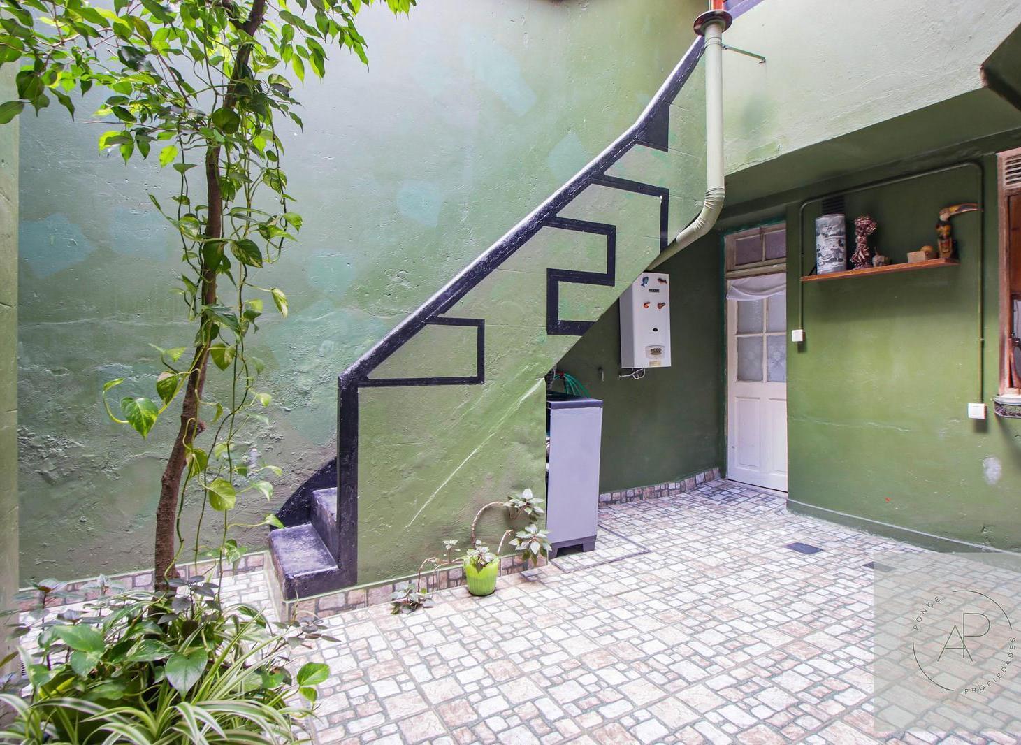 Foto de PH EN VENTA EN ALMAGRO CON TERRAZA PROPIA, imagen 5