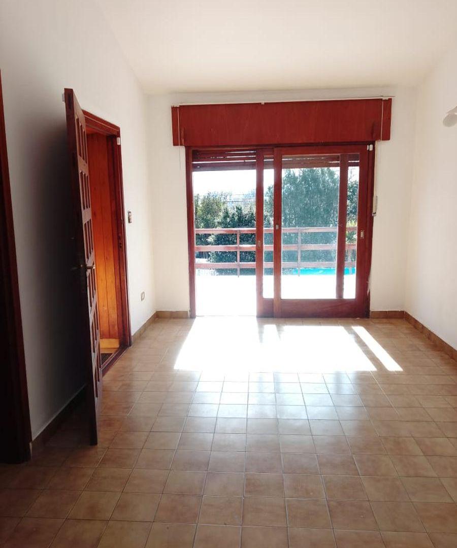 Foto de CASA 4 DORMITORIOS EN VENTA VILLA CARLOS PAZ, imagen 4