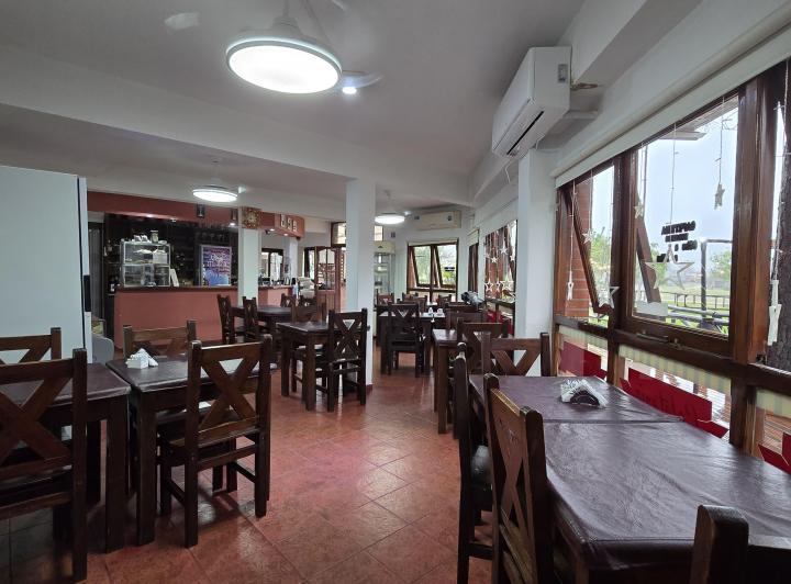 Apart Hotel , Cafetería , Casa de Té 3