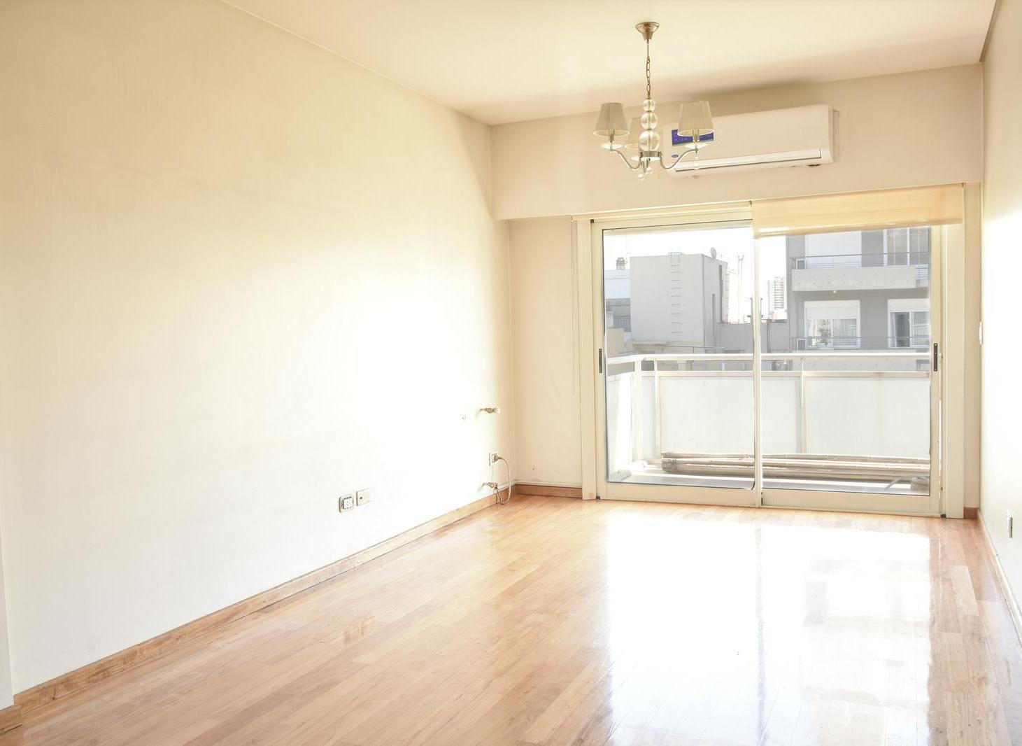 Foto de RESERVADO - Departamento 4 ambientes en venta apto crédito en Caballito, imagen 2