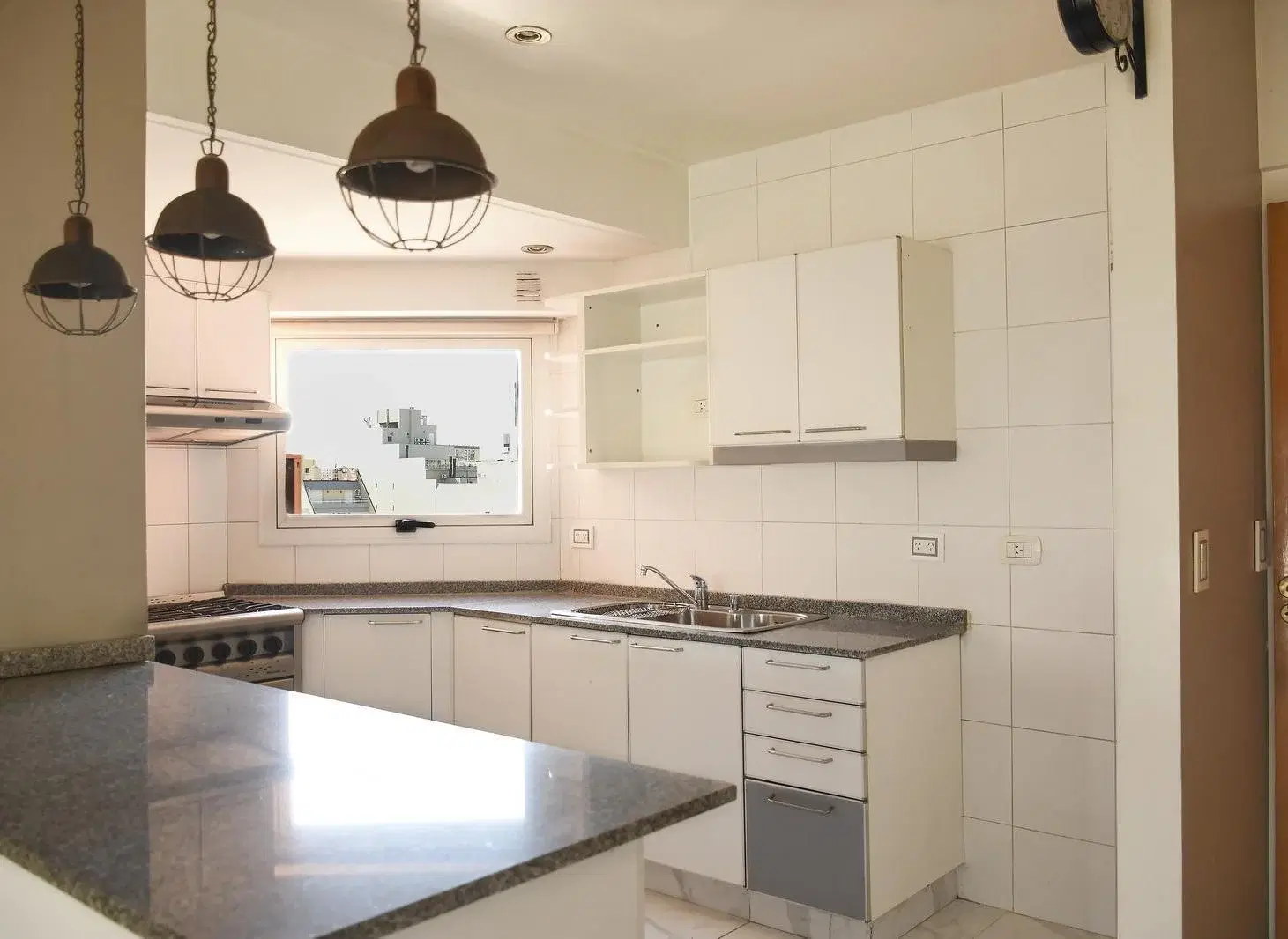 Departamento 4 ambientes en venta apto crédito en Caballito 4