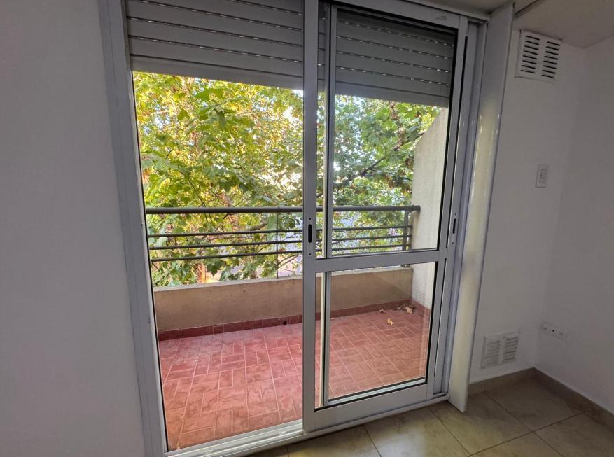 Foto de Alquiler Departamento 2 Ambientes con Balcón, imagen 4