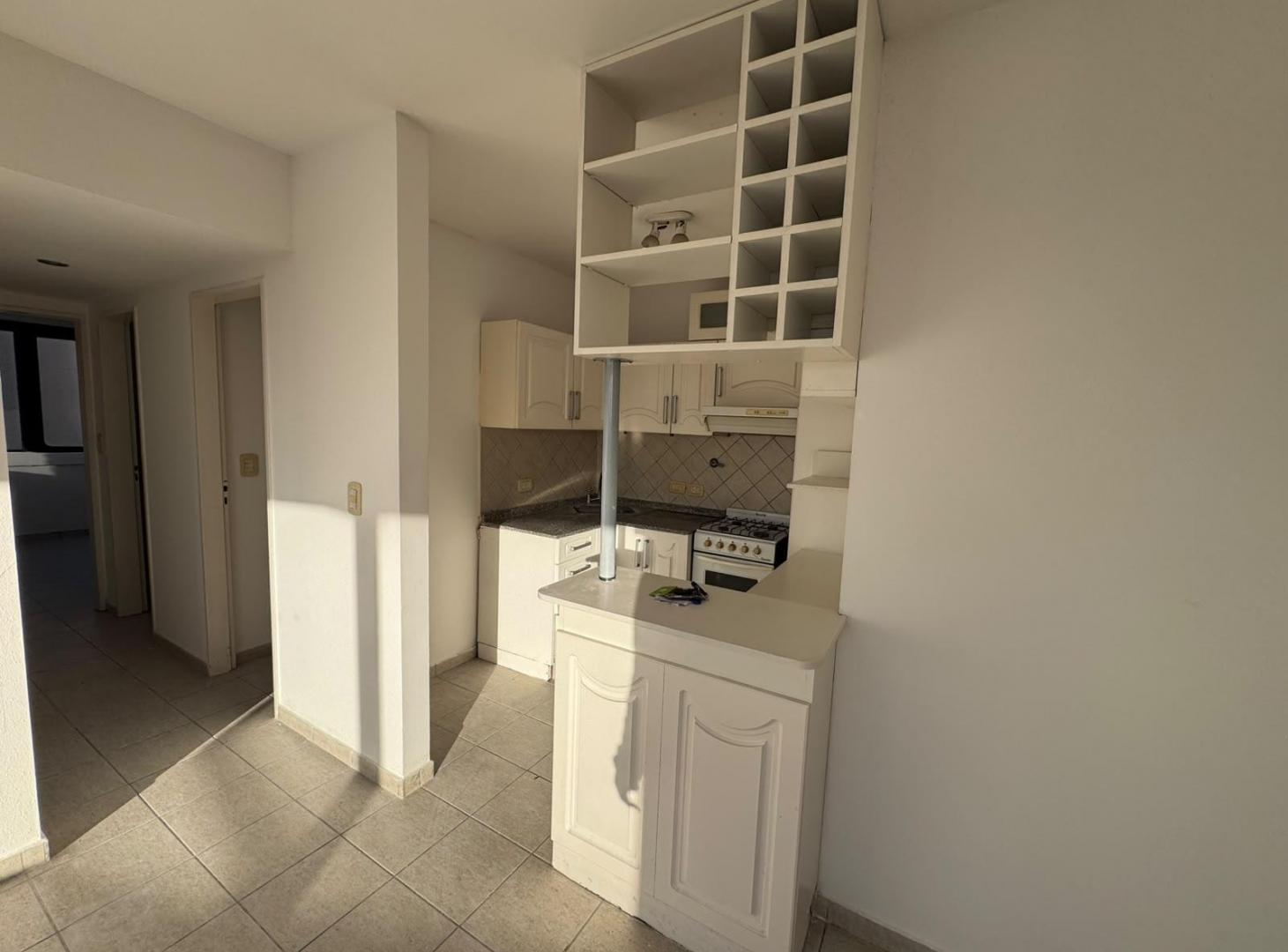 Foto de Alquiler Departamento 4 Ambientes Edificio IBIZA II, imagen 5