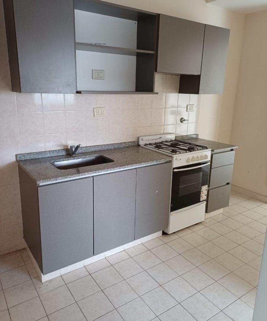 Foto de DEPARTAMENTO EN ALQUILER 3 AMBIENTES CON BALCON ATERRAZADO EN BOEDO, imagen 4