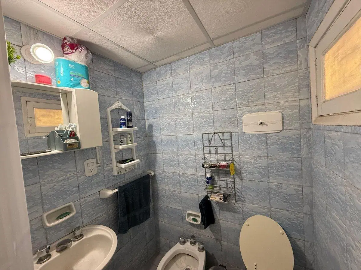 VENTA CASA 2 DORM + DEPTO,  BARRIO VELEZ SARSFIELD 3
