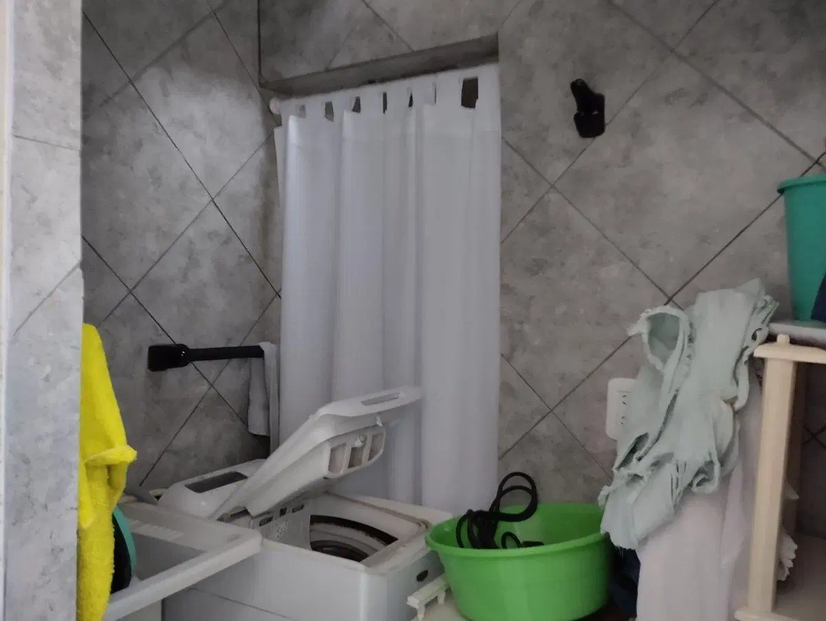 VENTA CASA + DPTO  BARRIO CONSOLATA 5