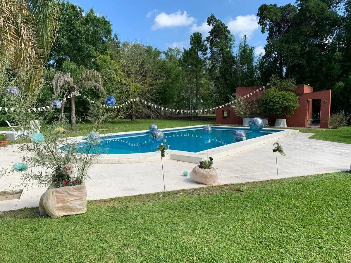 CASA EN VENTA 2 DORMITORIOS EN CAMPO CHICO. 4