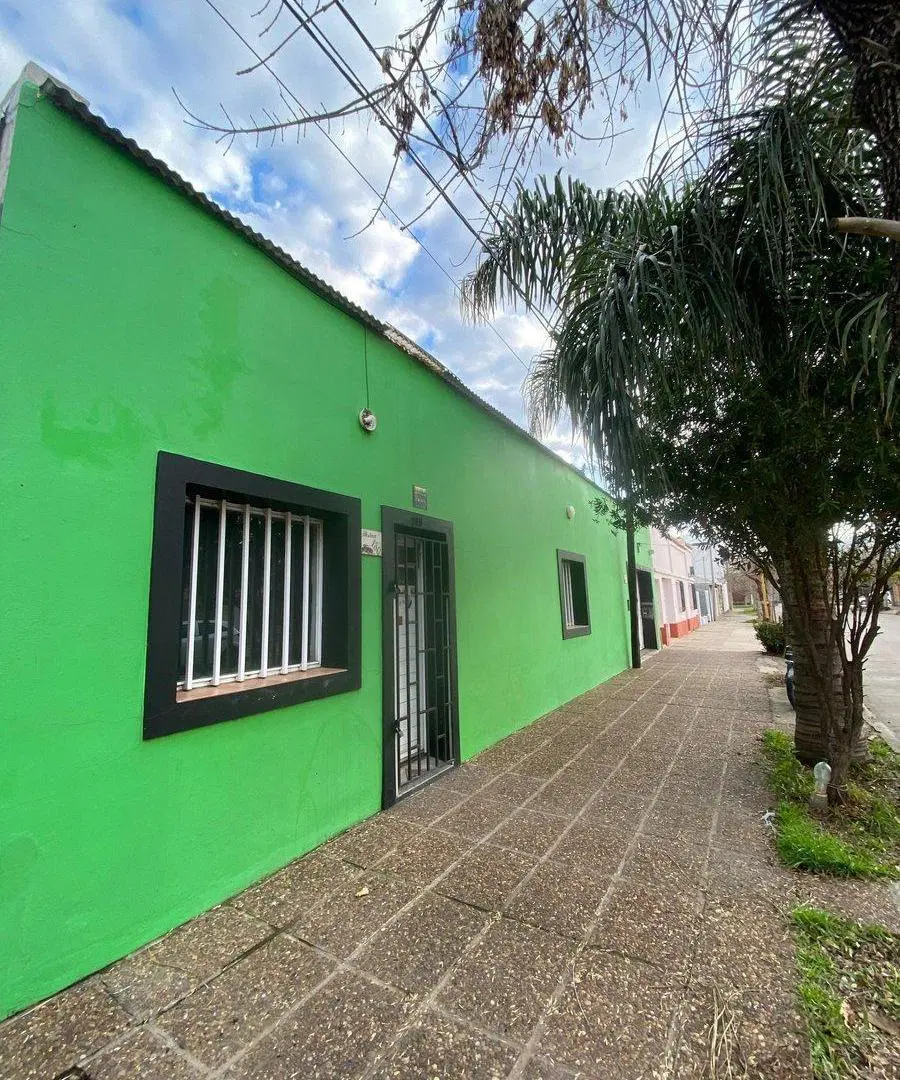 VENTA GALPÓN CON OFICINA Y BAÑO 3