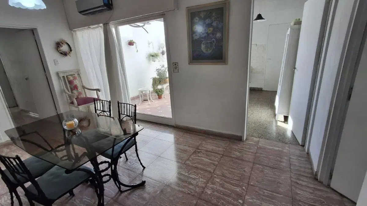 VENTA CASA (DOS PROPIEDADES INDIVIDUALES ) B. ROCA 5