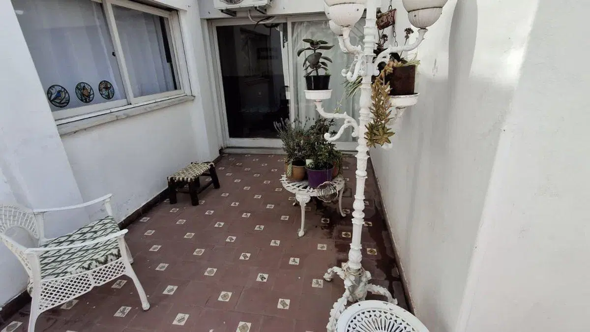 VENTA CASA (DOS PROPIEDADES INDIVIDUALES ) B. ROCA 4