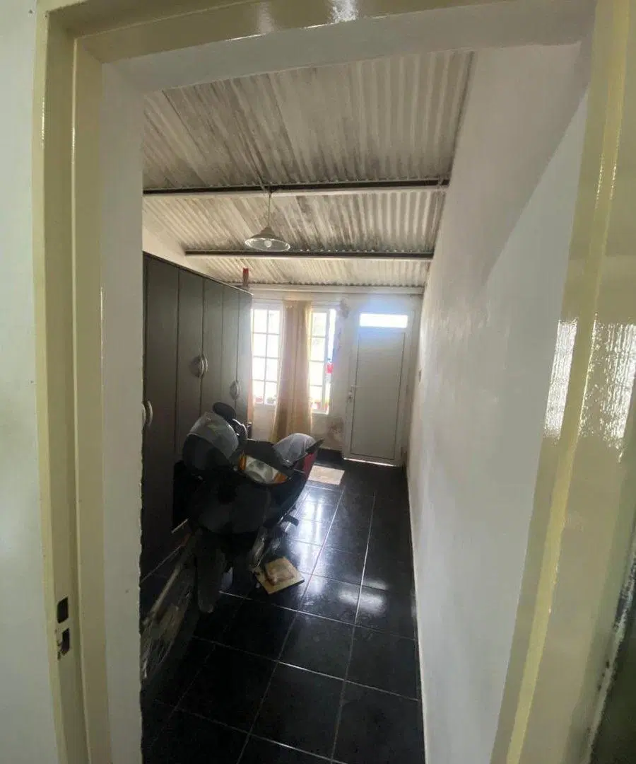 VENTA CASA 3 DORMITORIOS - BARRIO BOUCHARD 2