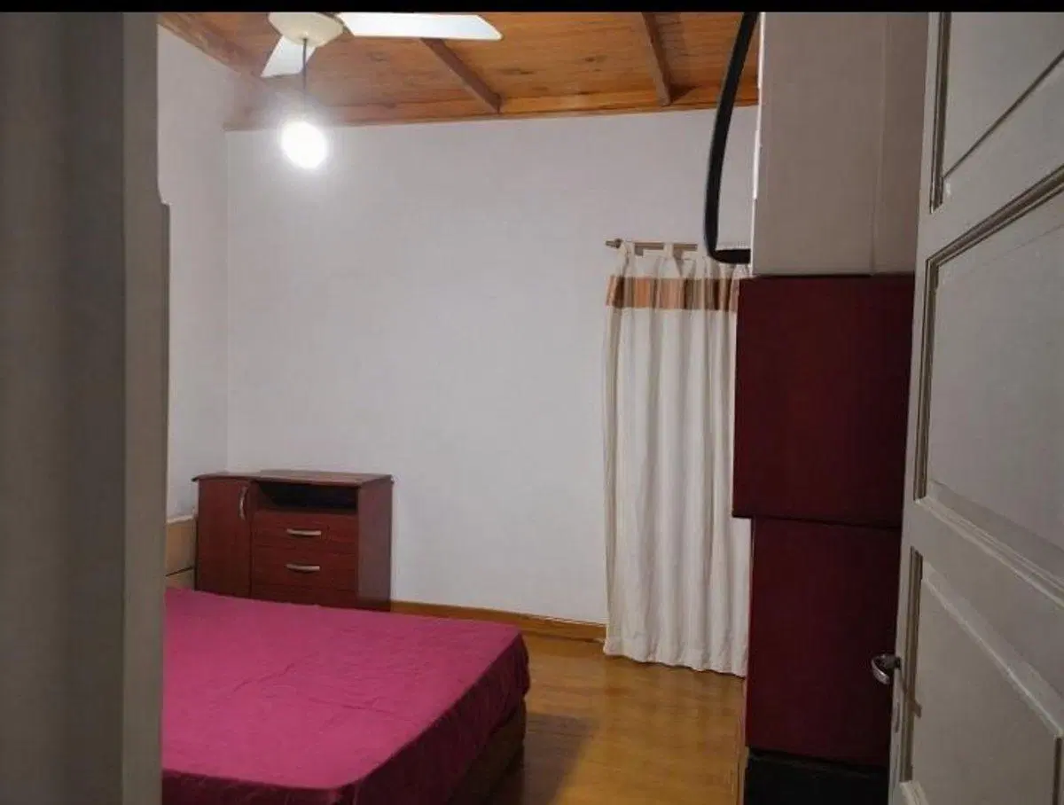 VENTA CASA MAS DEPARTAMENTO, BARRIO CATEDRAL 4