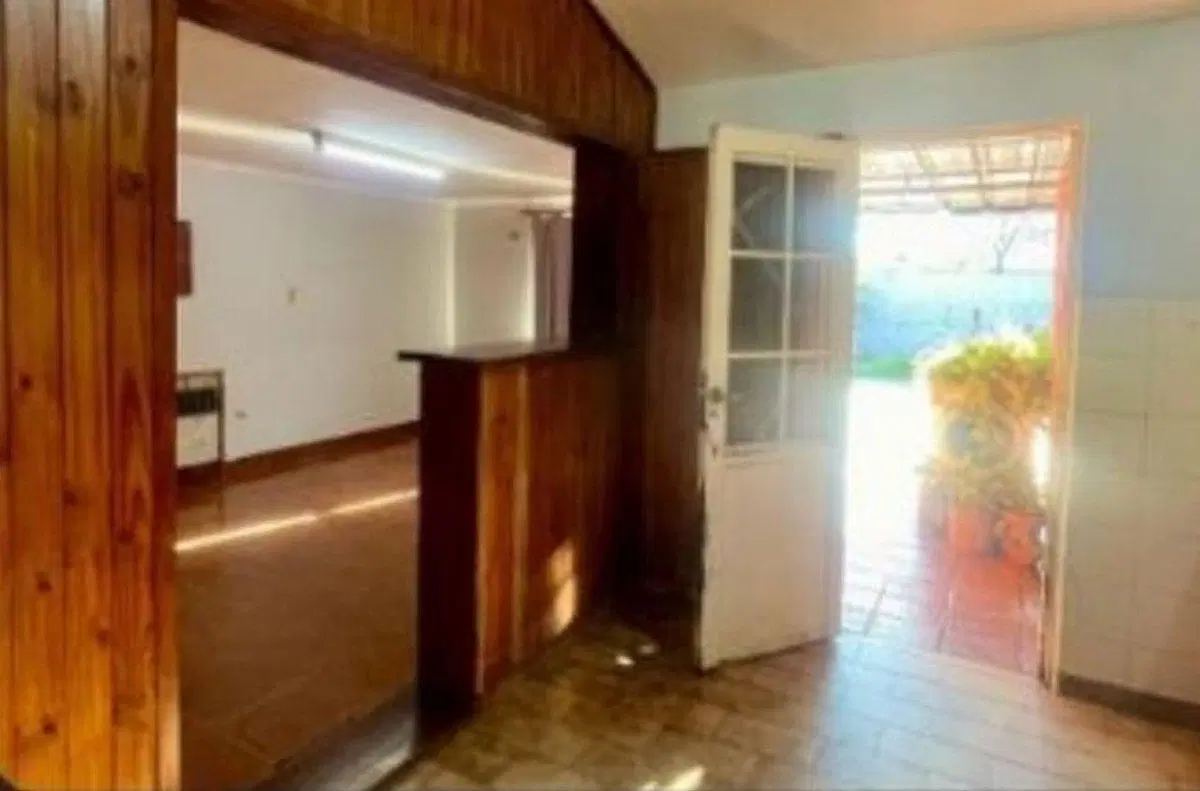 CASA EN VENTA 2 DORMITORIOS EN BARRIO BOUCHARD. 4
