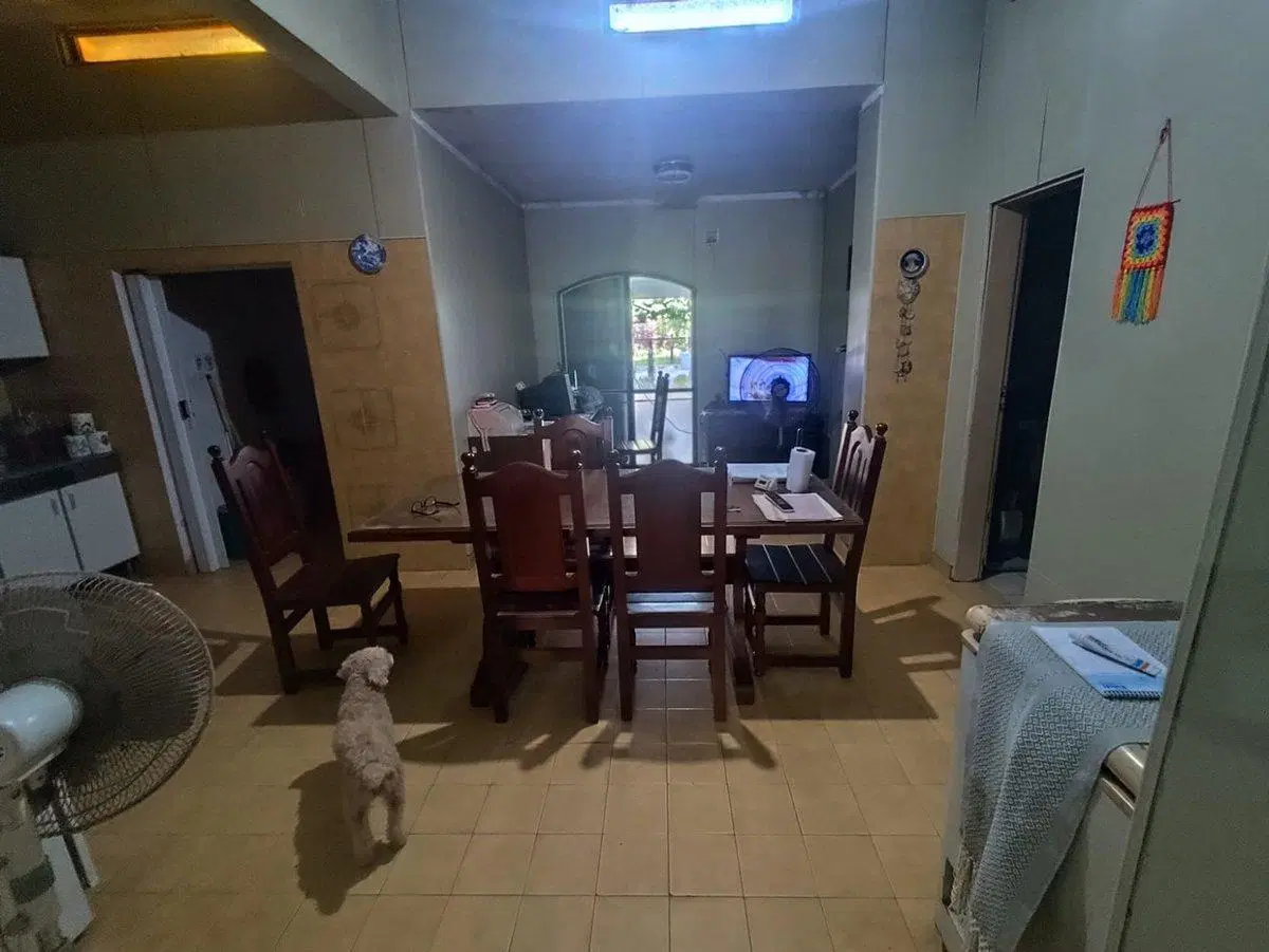 CASA,  3 DORMITORIOS EN BARRIO VELEZ SARSFIELD. 2