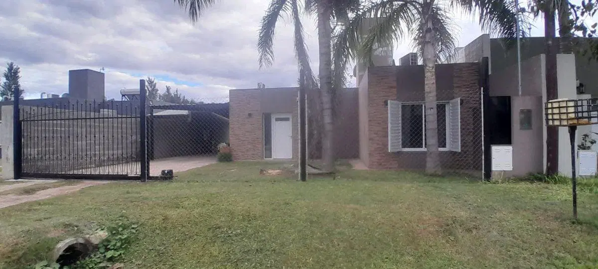 Vendo casa 2 dormitorios en Plaza San Francisco 2
