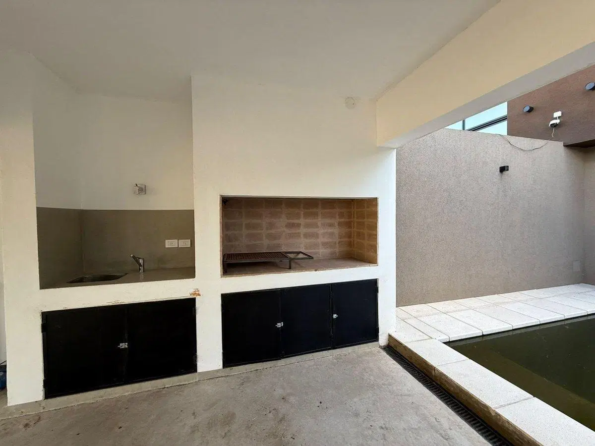VENTA DUPLEX, 3 HABITACIONES, ZONA NORTE. 4