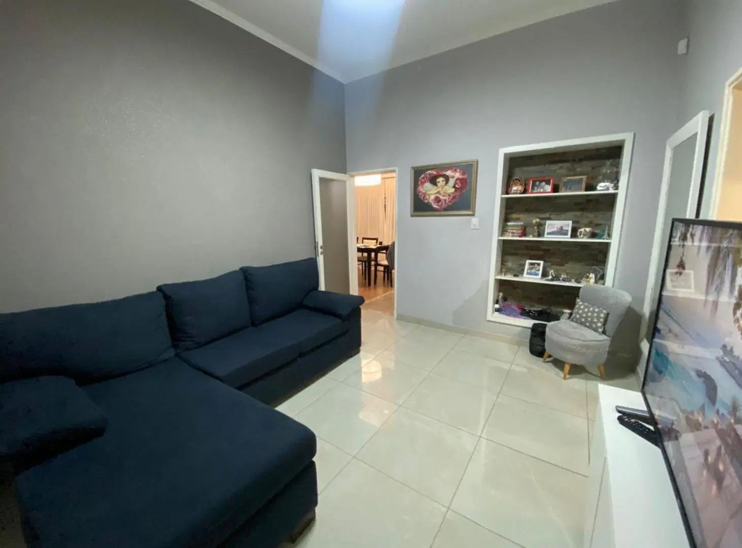 EN VENTA CASA 2 HABITACIONES BARRIO CONSOLATA 4