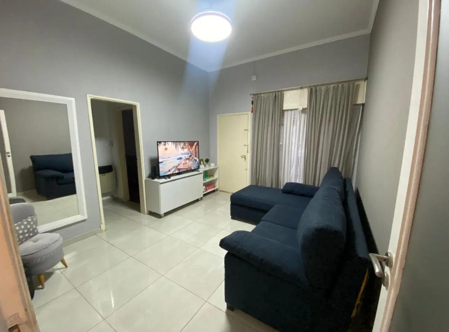 EN VENTA CASA 2 HABITACIONES BARRIO CONSOLATA 2