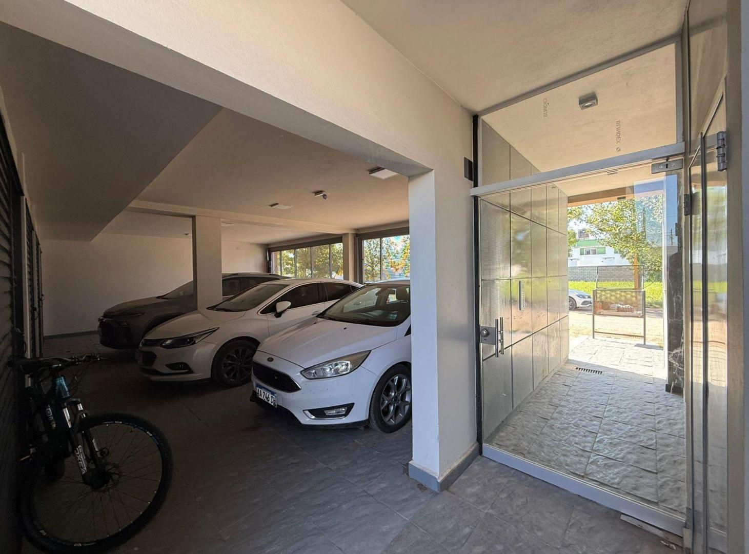 Foto de VENTA DEPARTAMENTO, 1 HABITACIÓN, ZONA UTN, imagen 3