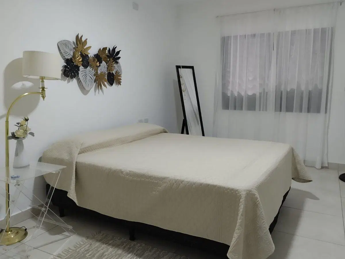 VENDO CASA, 2 HABITACIONES, PALMARES 3 2