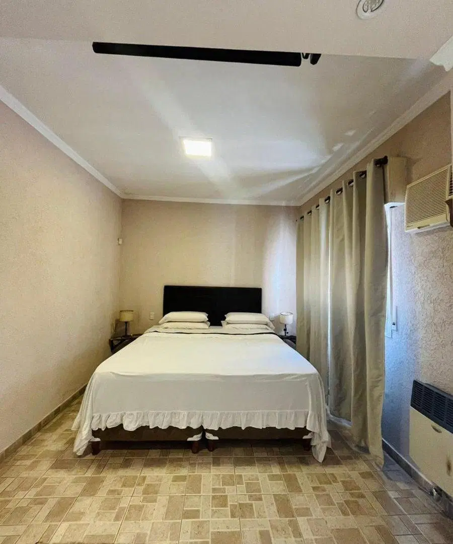 VENTA CASA 2 DORM. CON PILETA 8